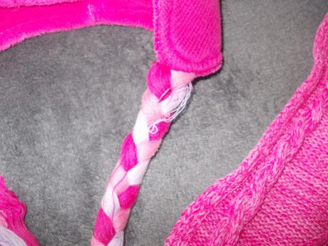 Čiapka a šál, 122