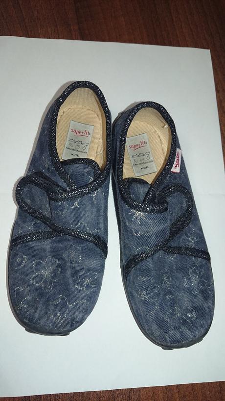 Tmavomodre superfit s trblietavymi kvetmi, superfit,27