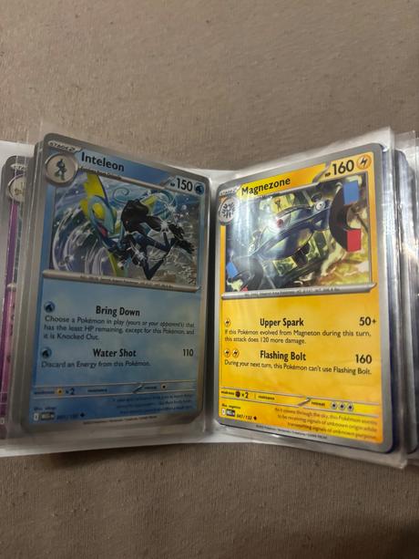 Pokémon karty + album, 