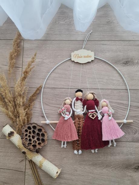 Macrame rodinka, 