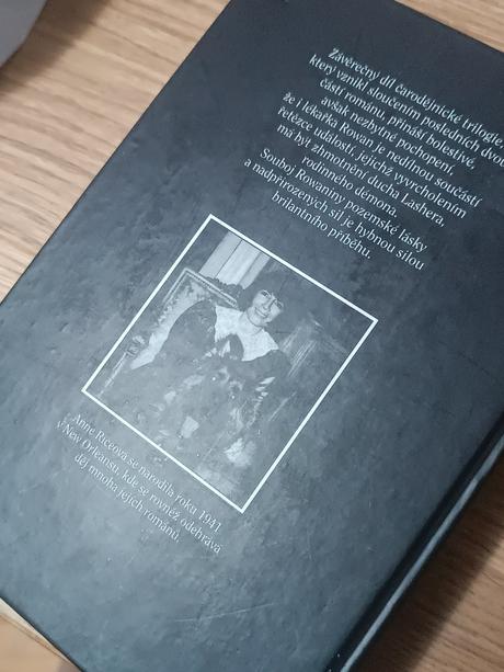 Kniha hodina čarodejníc, 