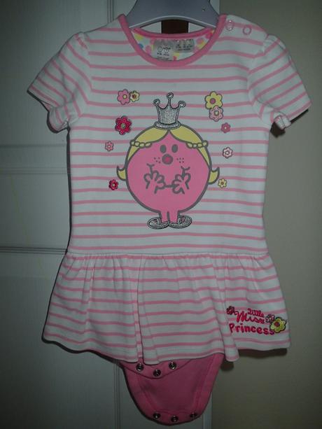 Letne šatky so zapínaním medzi nožkami, 86