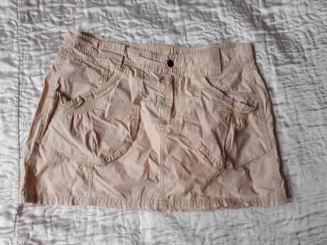 Sportova suknicka, colours of the world,s