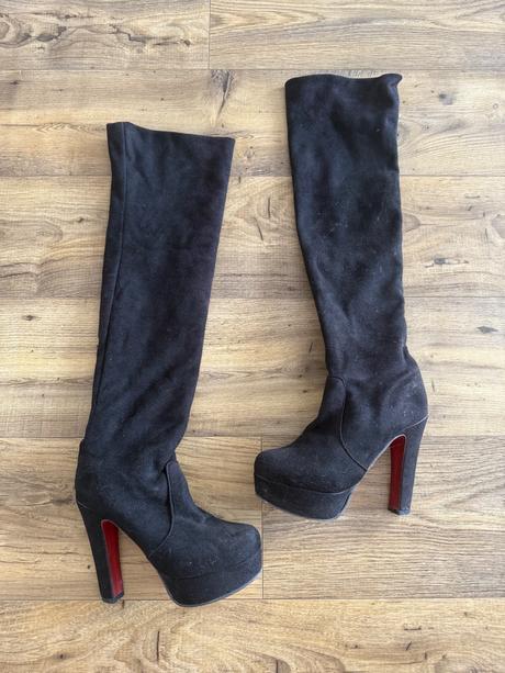 Čierne čižmy nad kolena, 37