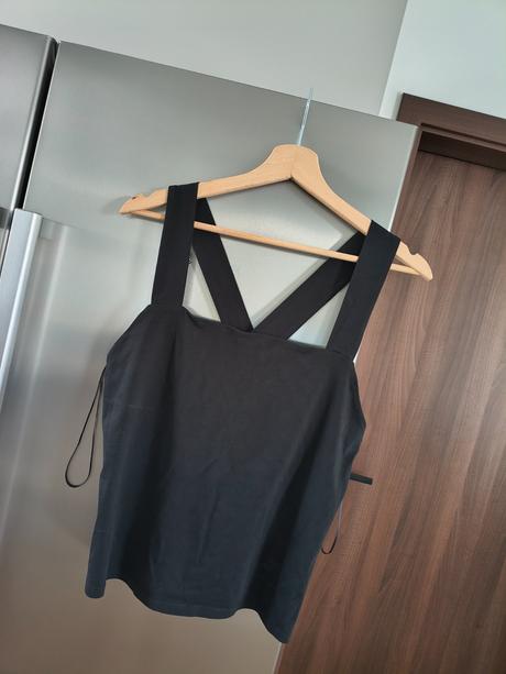 Massimo dutti čierny bavlnený top l, l