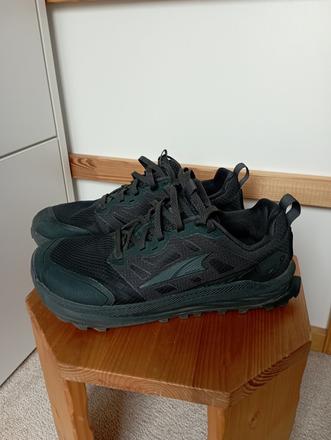 Altra lone peak 9, 40