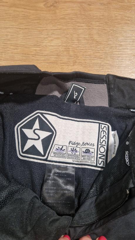 Predam nohavice na snowboard/lyze, s