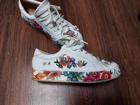 Kvetove tenisky c.36, 36