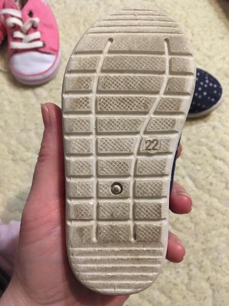 Platené hviezdičkové tenisky na suchý zips, loap,22