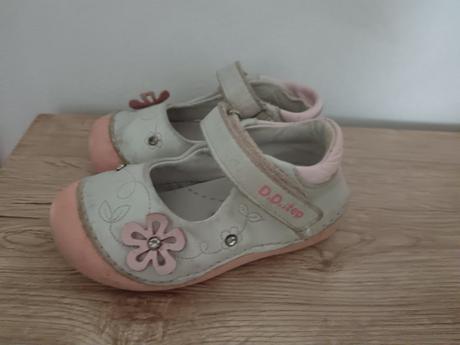 Sandalky dd step 23, d.d.step,23