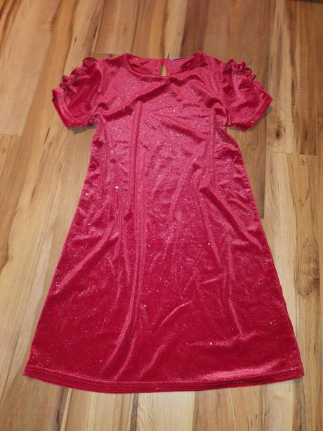 Nádherné šaty aj na vianoce 158, 158