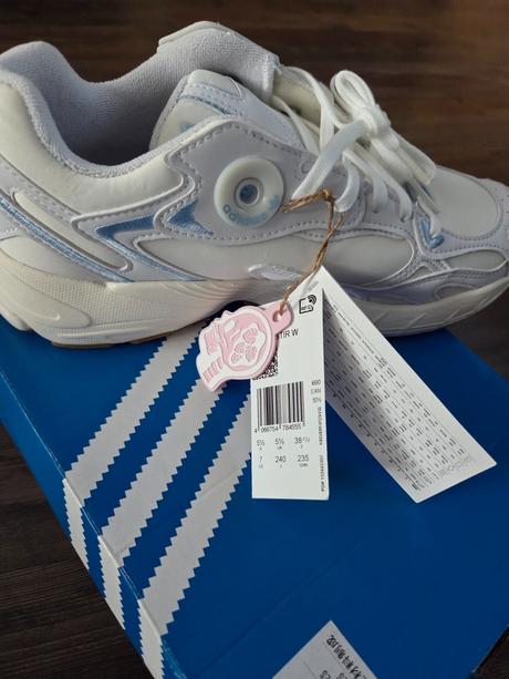 Tenisky adidas astir w velk.38,5, adidas,38