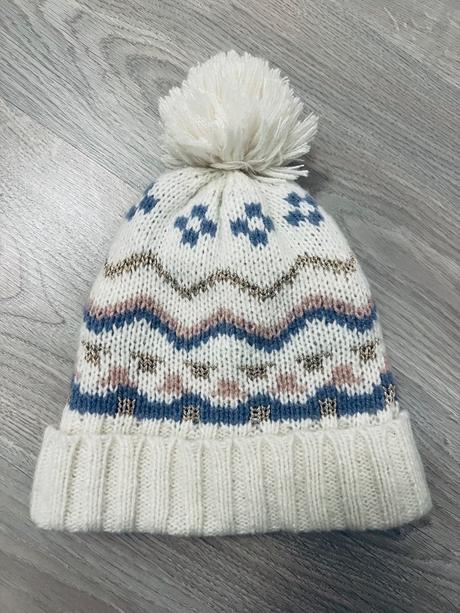 Čiapka sinsay l, sinsay,l