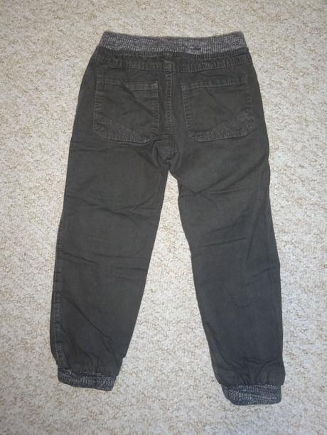 Nohavice lupilu, lupilu,116