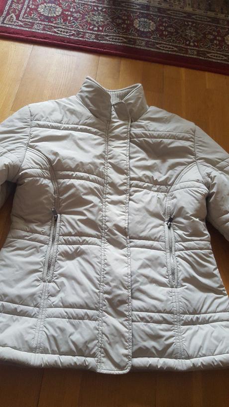 Béžová bunda na zimu, 40