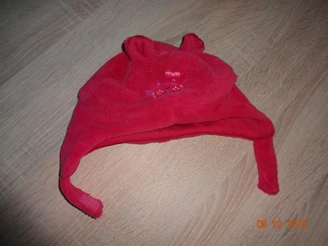 Cyklamenová ciapka vyteplena, 62