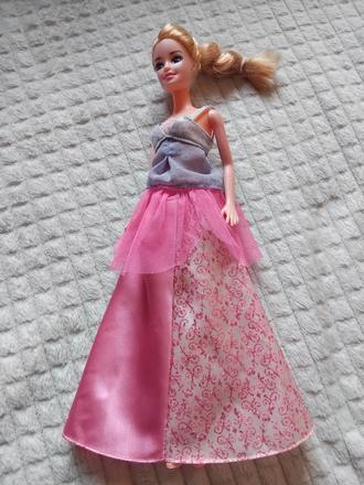 Barbie,