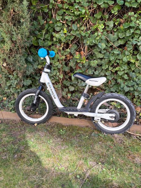 Odrážadlo balancer, sportrike