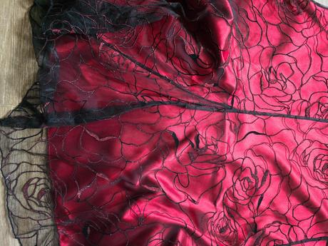 Spoločenské šaty č.52, 52