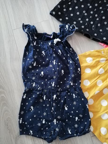 Krásne šaty, top stav, veľ.86, 86