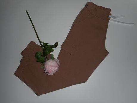 Kapsové nohavice v.146 jemne zateplené, 146