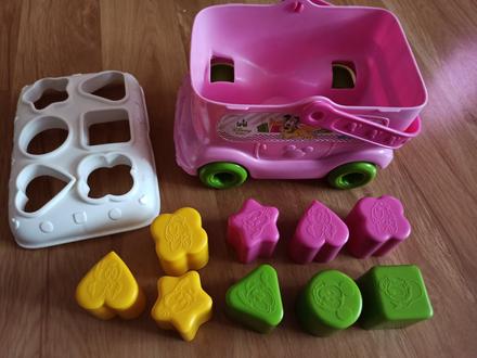 Vkladačka autobus minnie, 