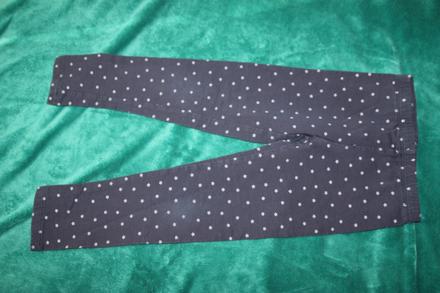 Leginky / teplaky, 128