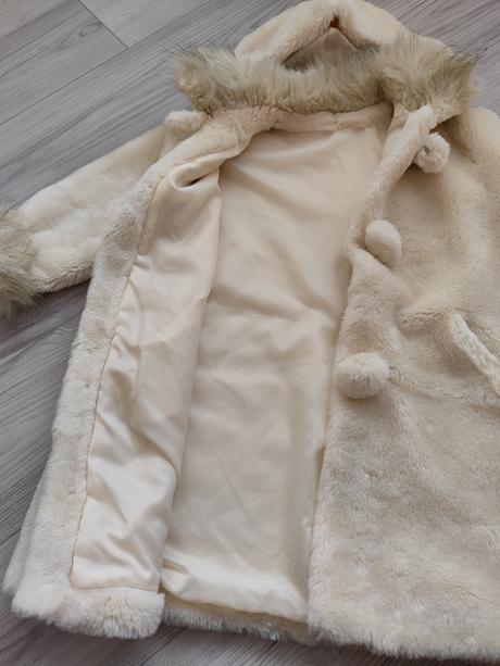 Detsky kozustek, 122