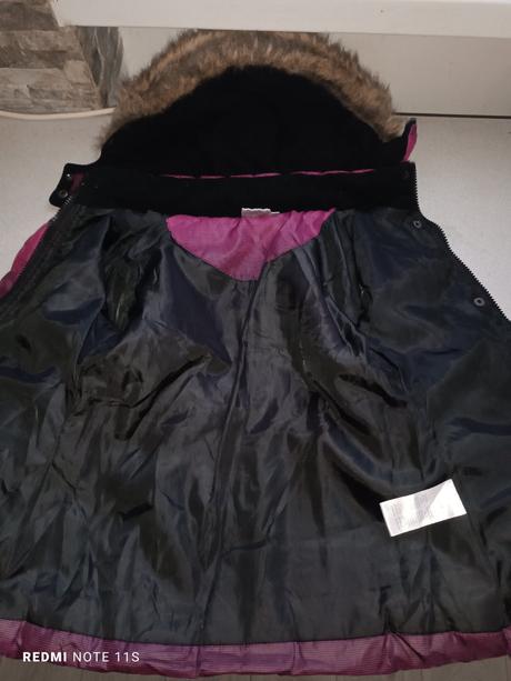 Bunda veľ.104, hello kitty,104