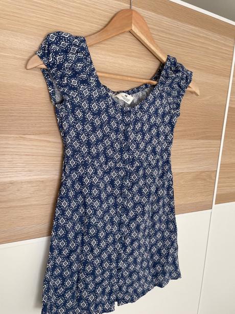 Šaty 9-10, h&m,134