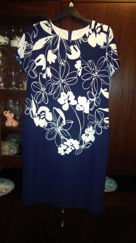 Spoločenské šaty, 46