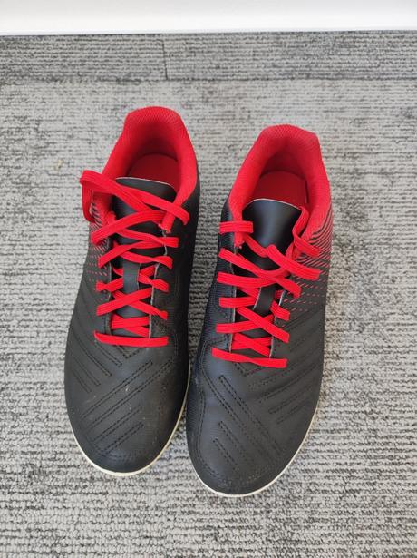 Predám chlapčenské kopačky, kipsta,23