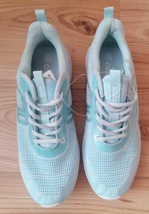 Bežecké tenisky, 39