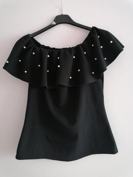 Volánikový top s perličkami, m