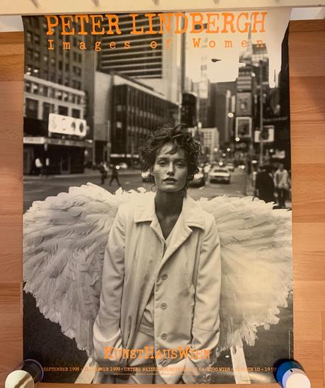 Čiernobiely plagát, 