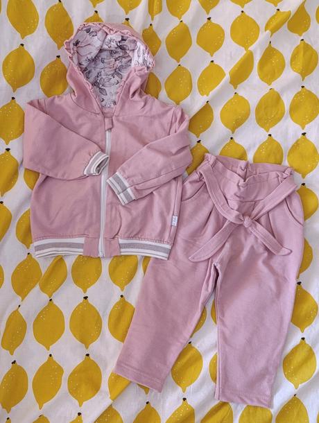 Tepláková súprava, 80