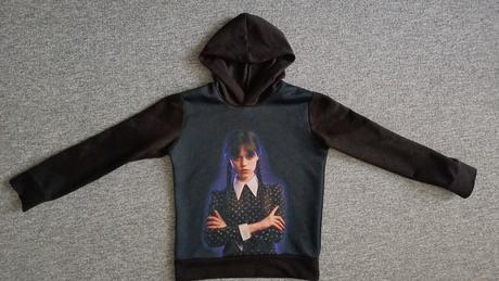 Mikina wednesday, 140