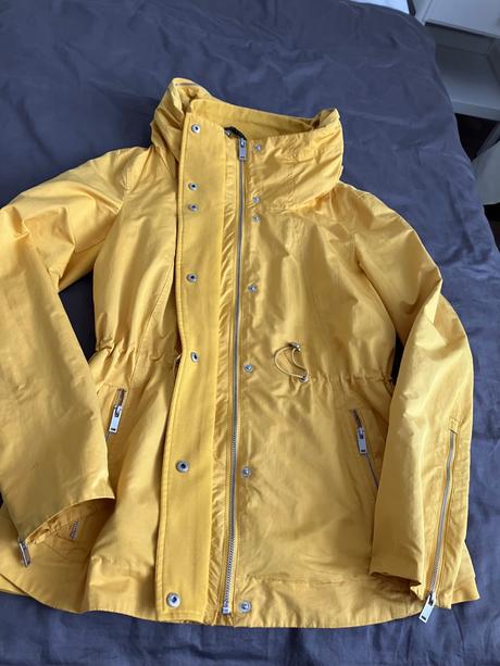 Tenká vetrovka, zara,36