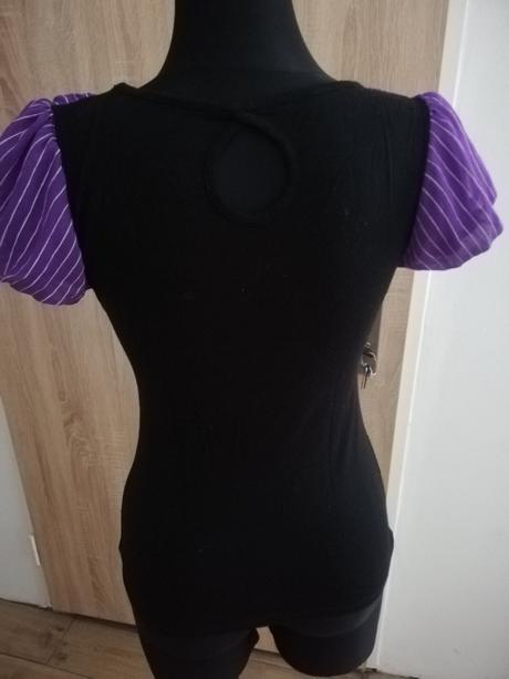 Tričko s nadýchaným výstrihom, m