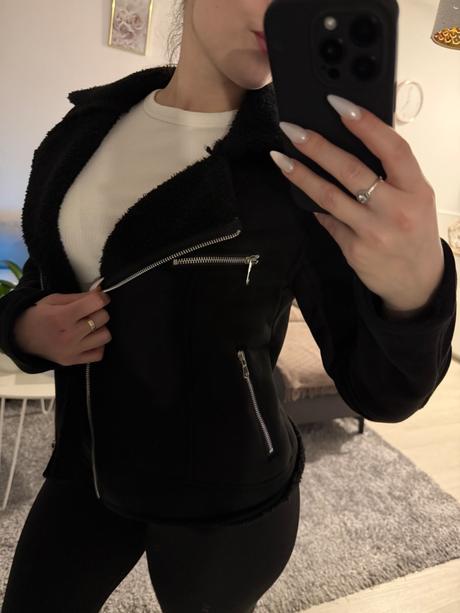 Čierna prechodná semišová bunda, s