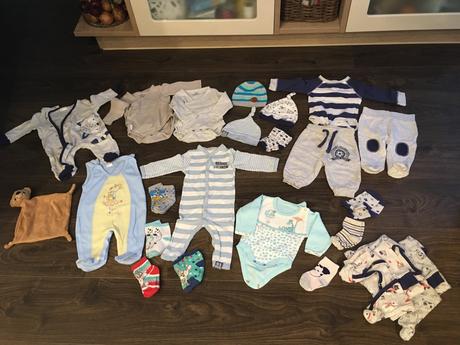 Balíček oblečenia pre bábo do 3 mesiacov, 50–62