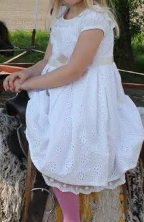 Nádherné šaty mayoral, mayoral,110