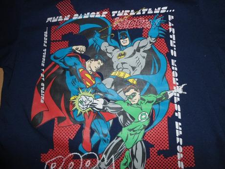 Tmavomodre tricko dc komiks, 128