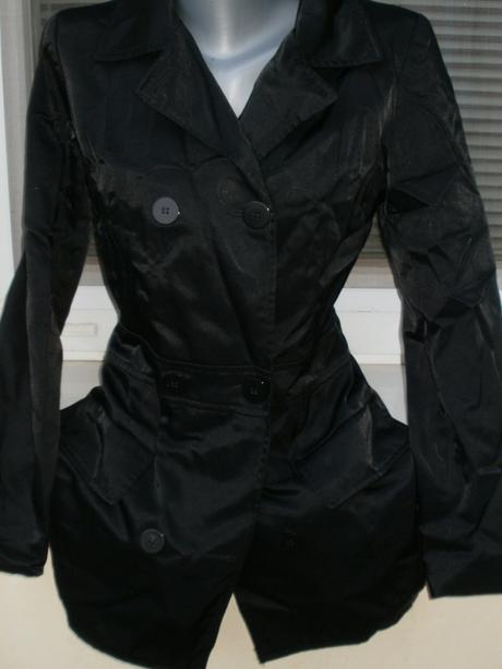 Dámsky kabátik, 38