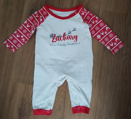 Pyžamko vianočné, 74