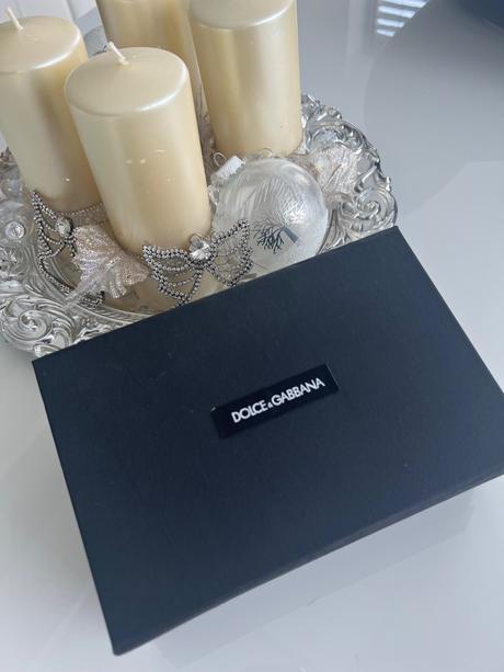 Dolce & gabbana krabicka, dolce&gabbana