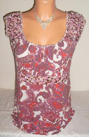 Kvietkovany romanticky topik, l