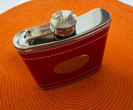 Vrecková fľaša na alkohol (ploskačka), 