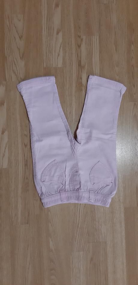 Ružové menžestráky, cherokee,80