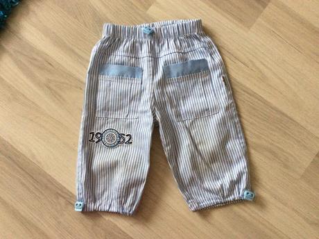 Tristvrtove nohavice, 92